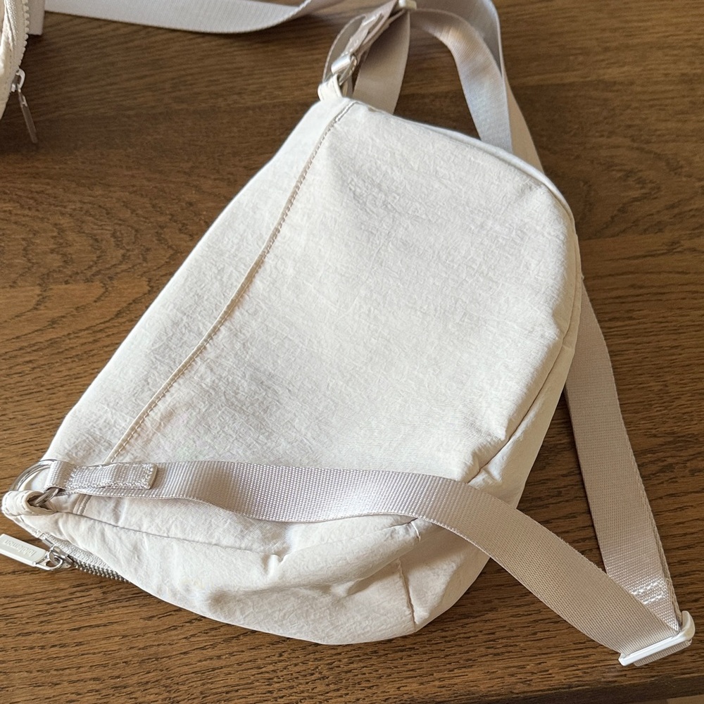 Lululemon All Night Festival White Crossbody Bag - Picture 7 of 12
